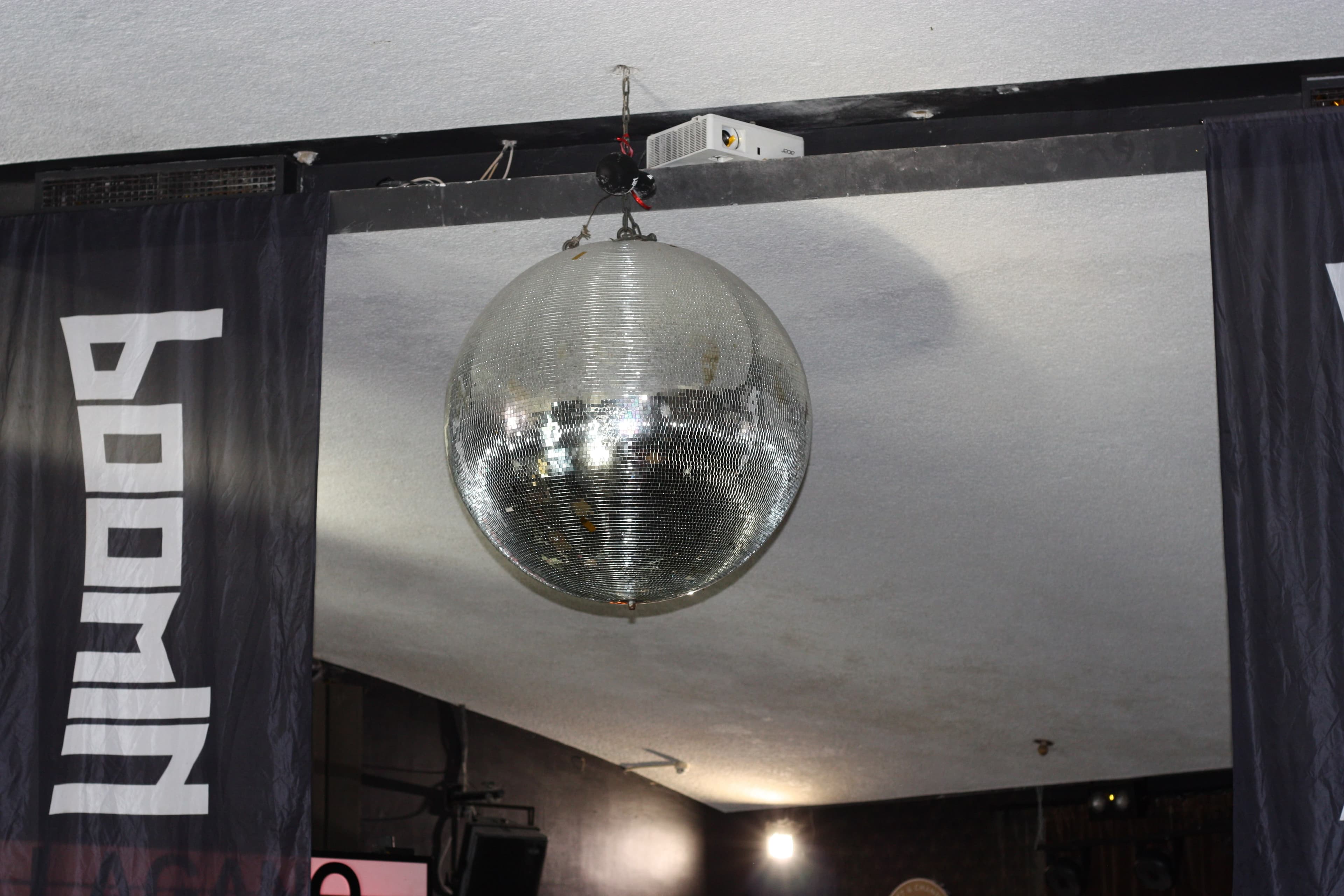 Foto von einer Gırgır Karaoke Night