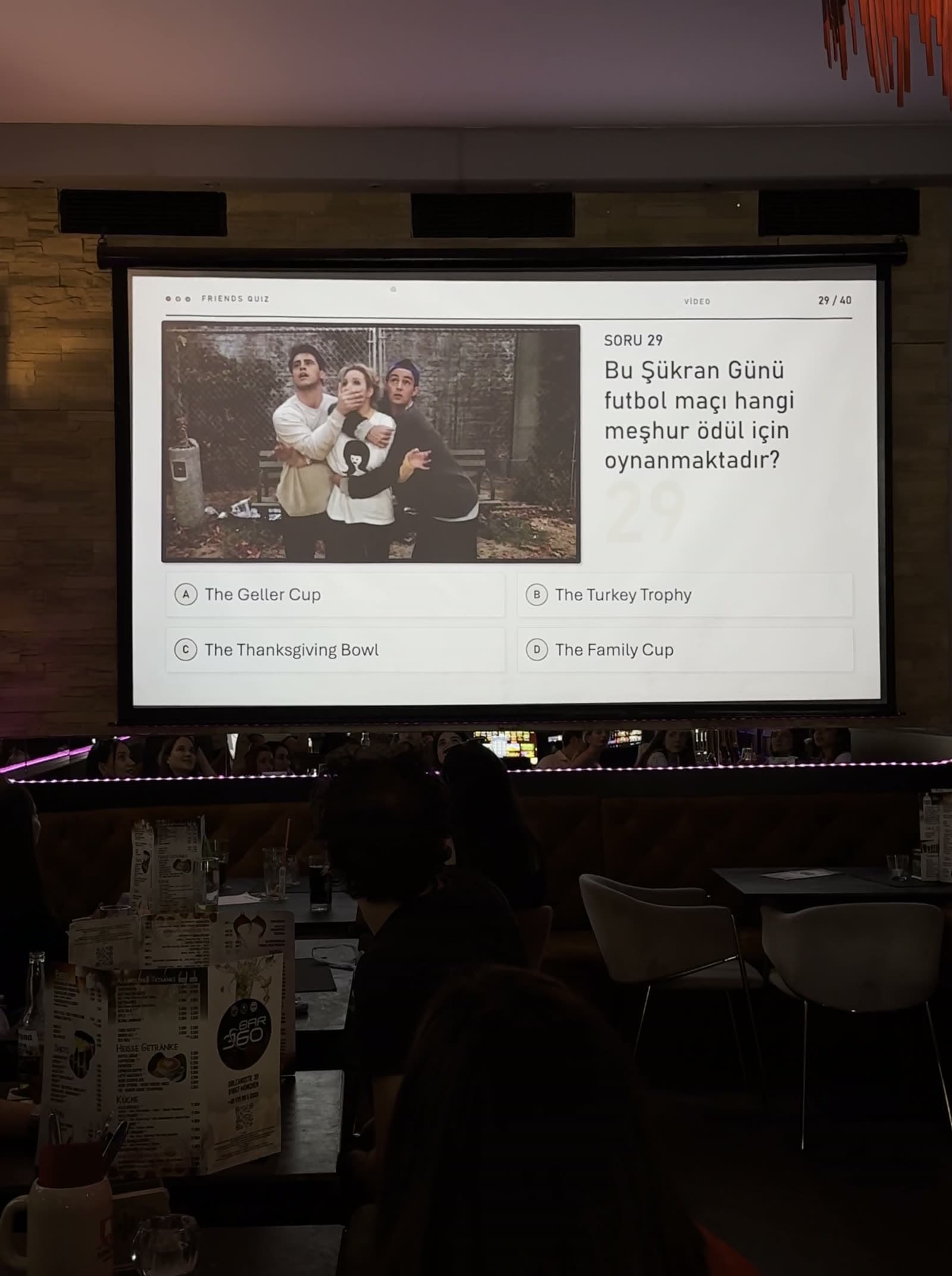 Gırgır Quiz and Day Drinking gecesinden bir video